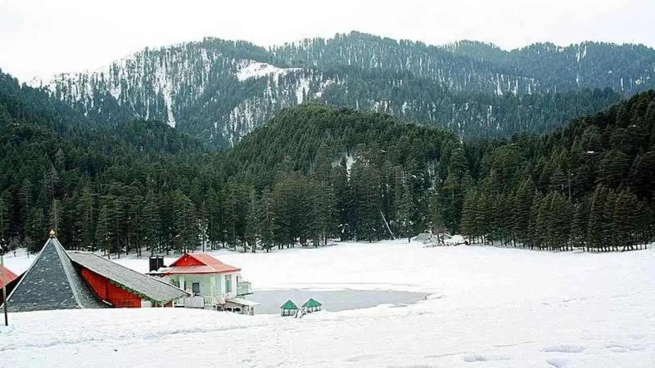 Khajjiar in November: Weather, Crowds, and What to Expect