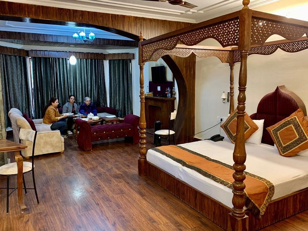 Hotels Near Khajjiar: Why Ashoka Grand is the Smarter Base