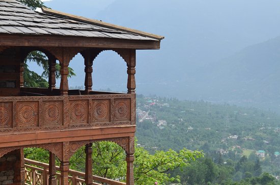 Naggar Castle