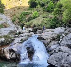 Gallu Waterfall